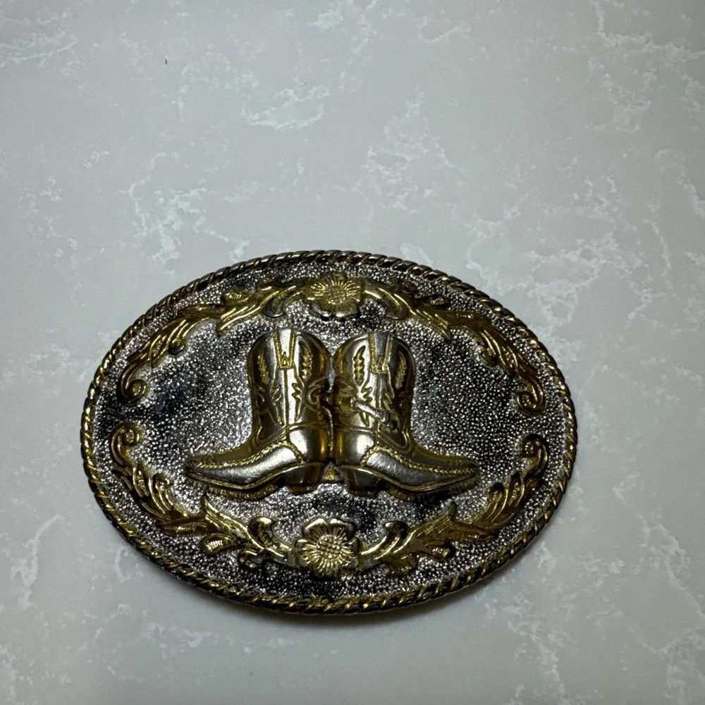 Cowboy Boot Belt Buckle Two Tone Oval Rodeo Wear